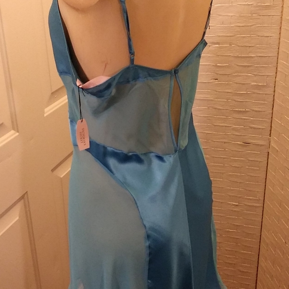 Victoria Secret Size M - Picture 7 of 8